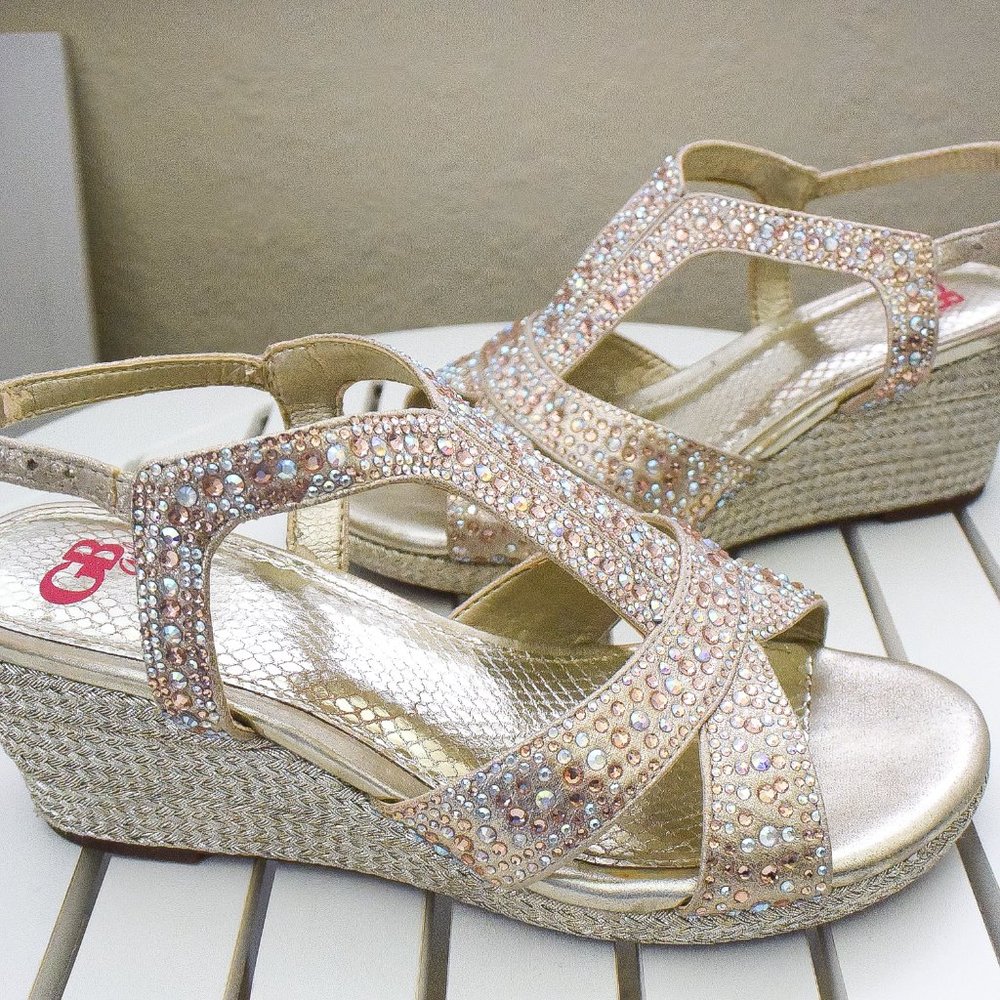 *Gianni Bini* GB Rhinestone Wedge Sandals, size 4 Youth